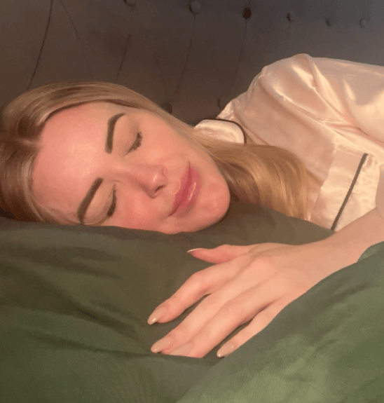How Your Pillow Could Be Ageing Your Skin